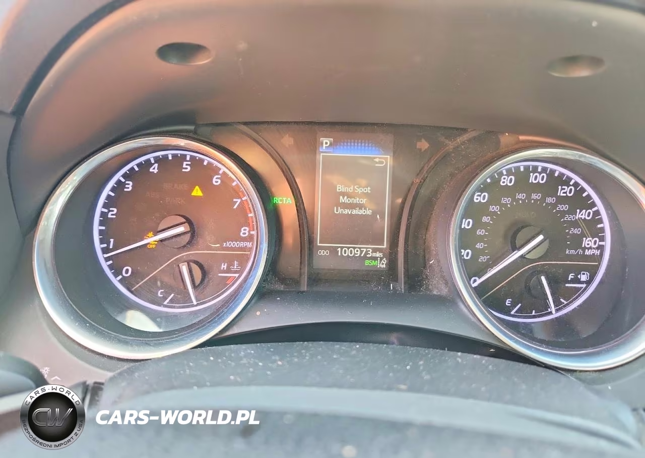 2018 Toyota Camry Se VIN:4T1B11HK0JU145384 - 9