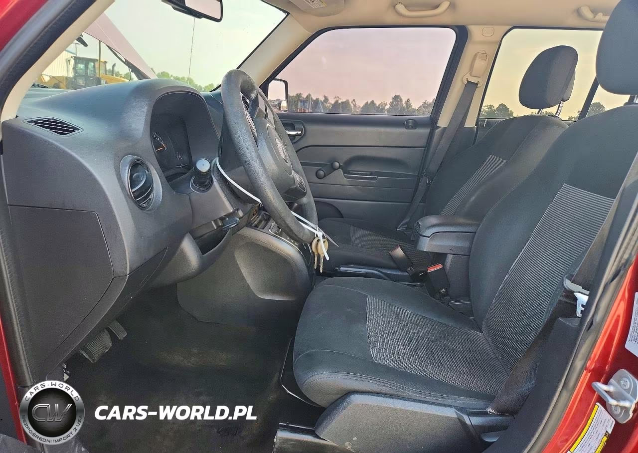 2016 Jeep Patriot Sport VIN:1C4NJPBB3GD583693 - 7