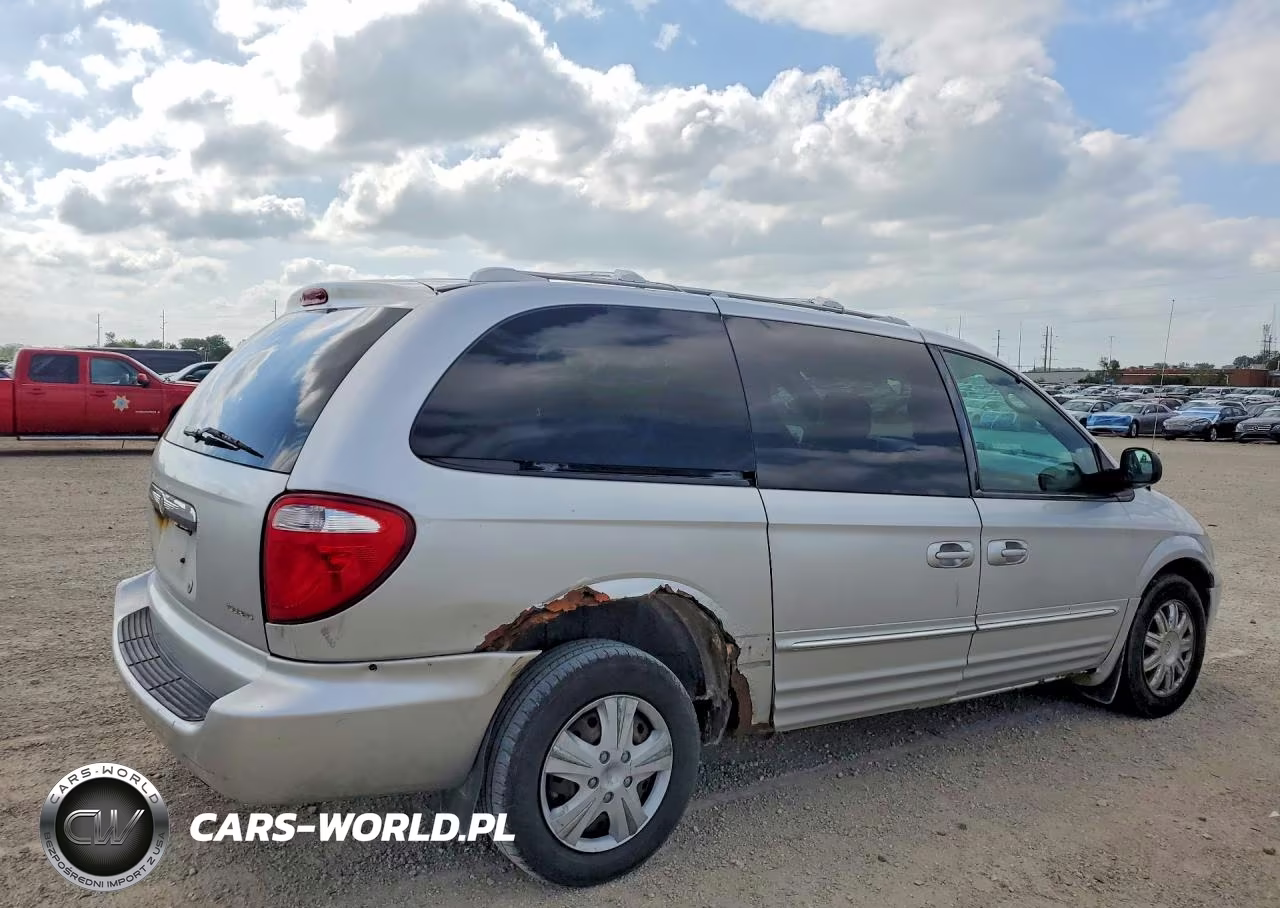 2004 Chrysler Town & Country Touring VIN:2C4GP54L94R518552 - 3