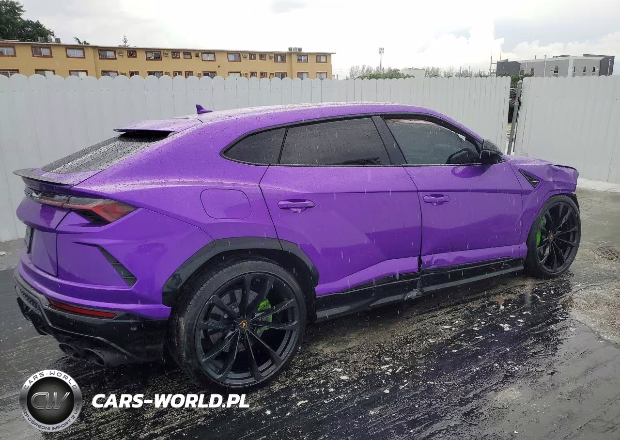 2022 Lamborghini Urus VIN:ZPBUA1ZL6NLA21550 - 3