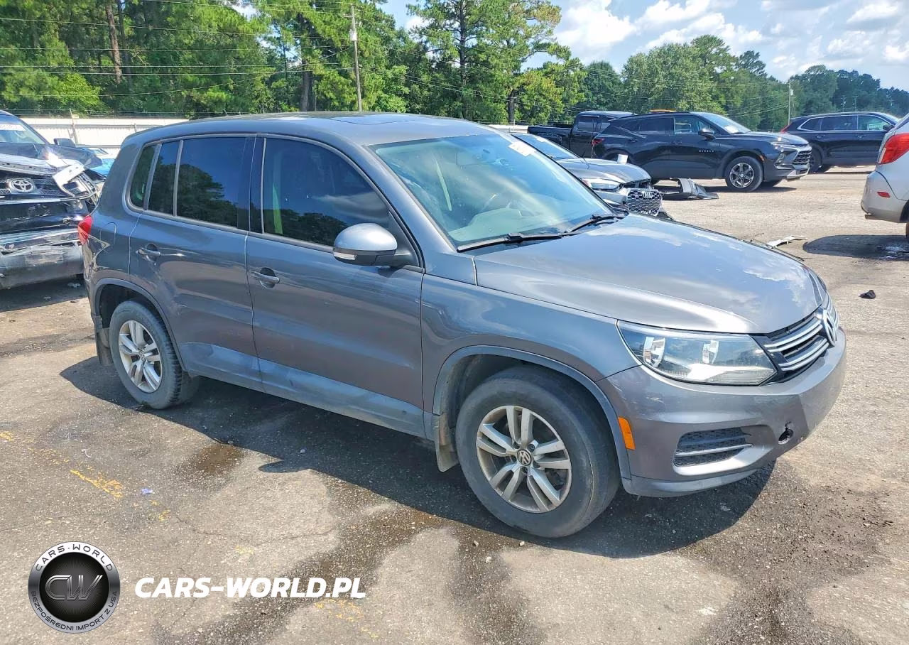 2013 Volkswagen Tiguan S-Se-Sel VIN:WVGAV3AX5DW589595 - 4