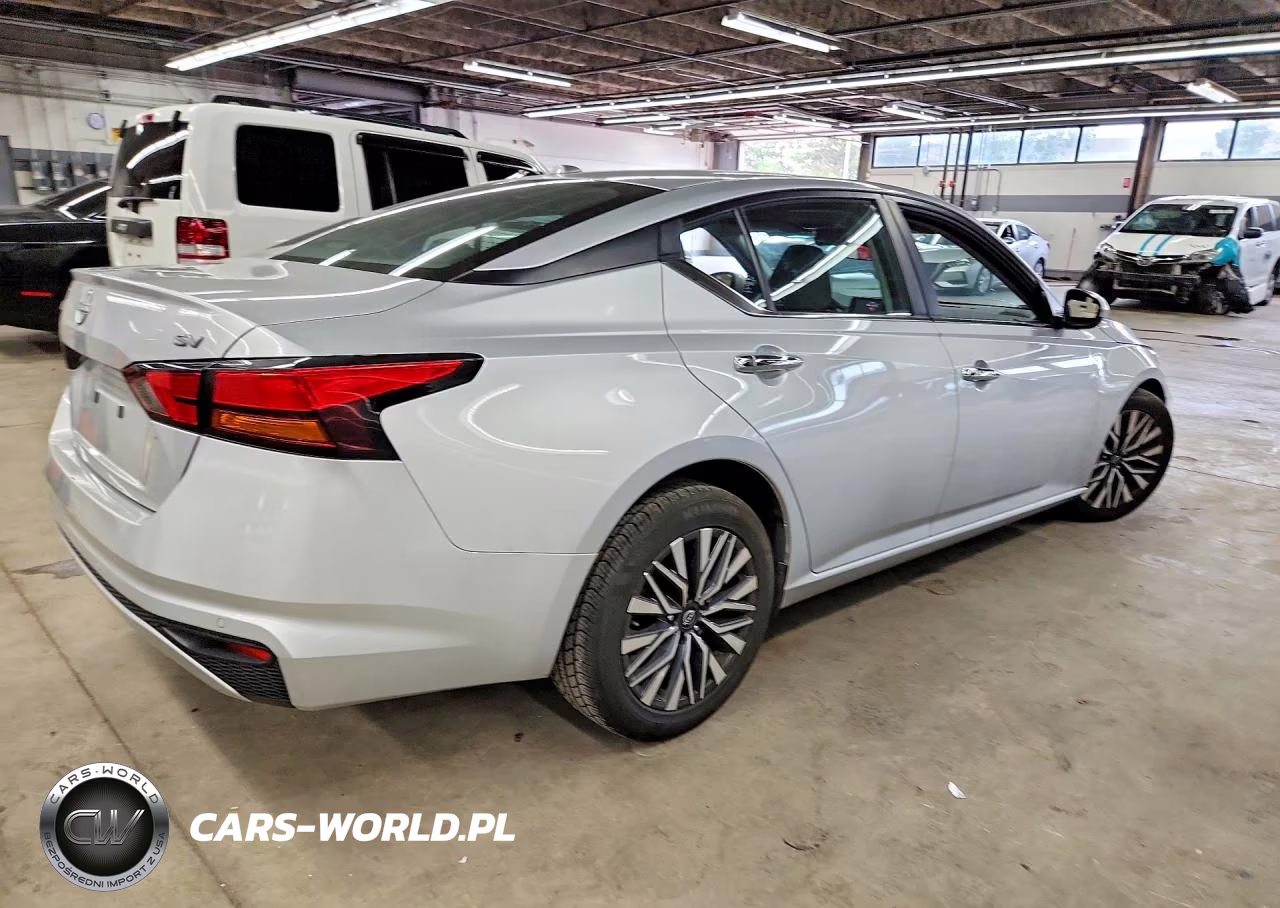 2023 Nissan Altima Sv VIN:1N4BL4DV7PN307939 - 3