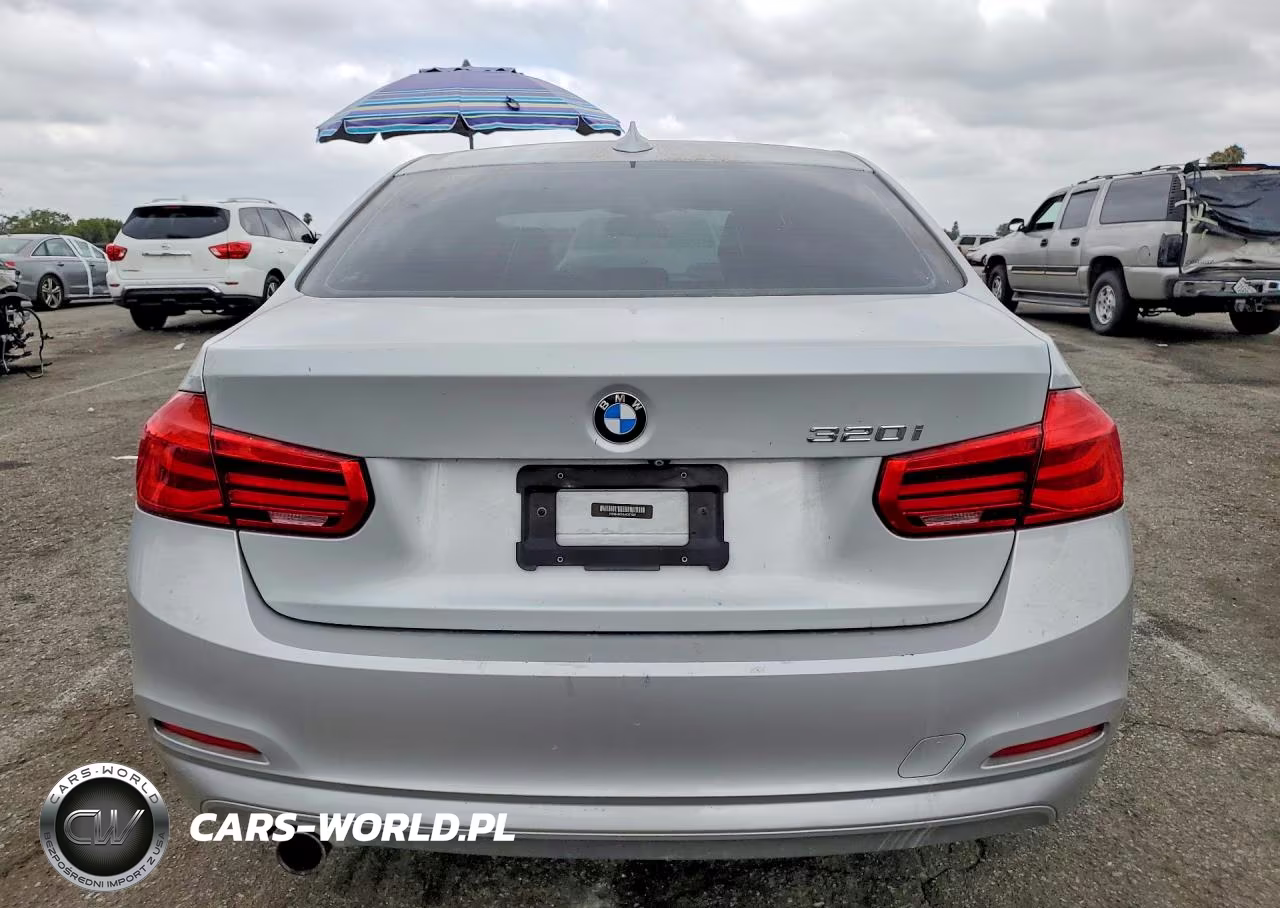 2018 BMW 320 I VIN:WBA8A9C50JAD27697 - 6
