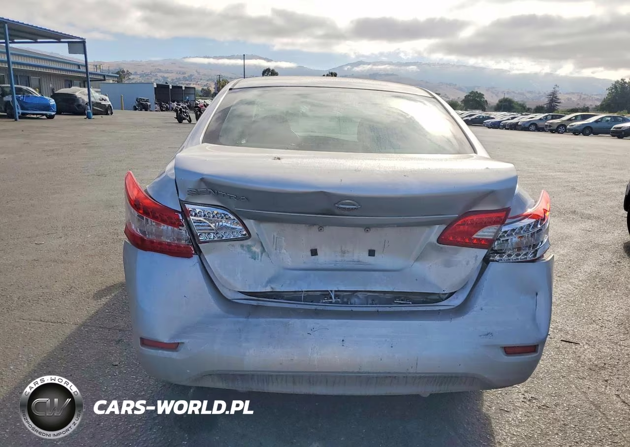 2015 Nissan Sentra S VIN:3N1AB7AP4FY238227 - 6