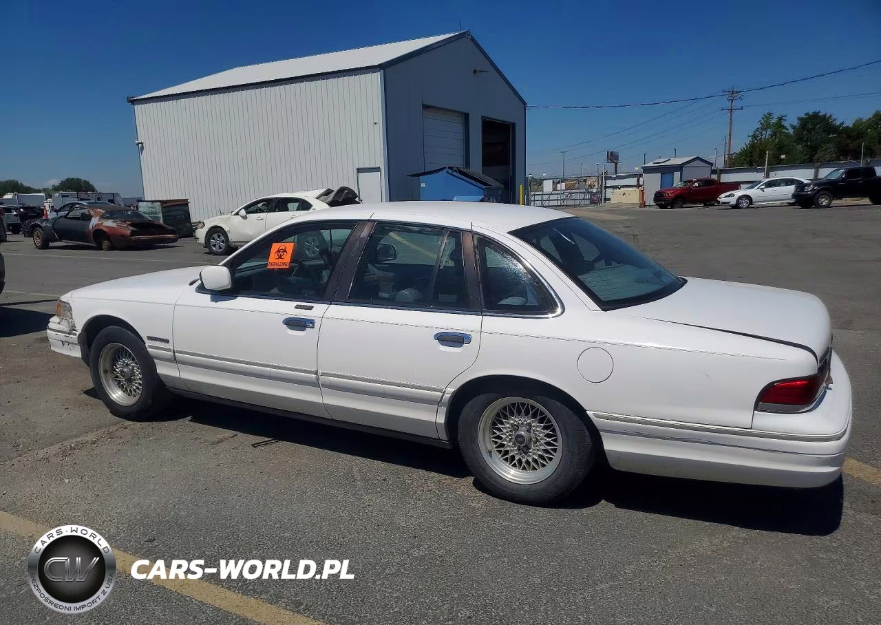 1994 Ford Crown Victoria Lx VIN:2FALP74W1RX124525 - 2