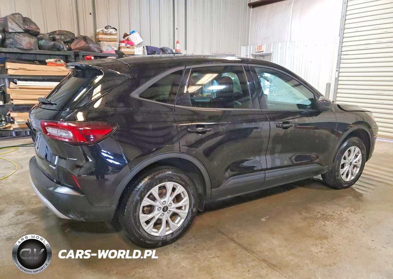 2025 Ford Escape Active VIN:1FMCU9GN6SUB34638 - 3