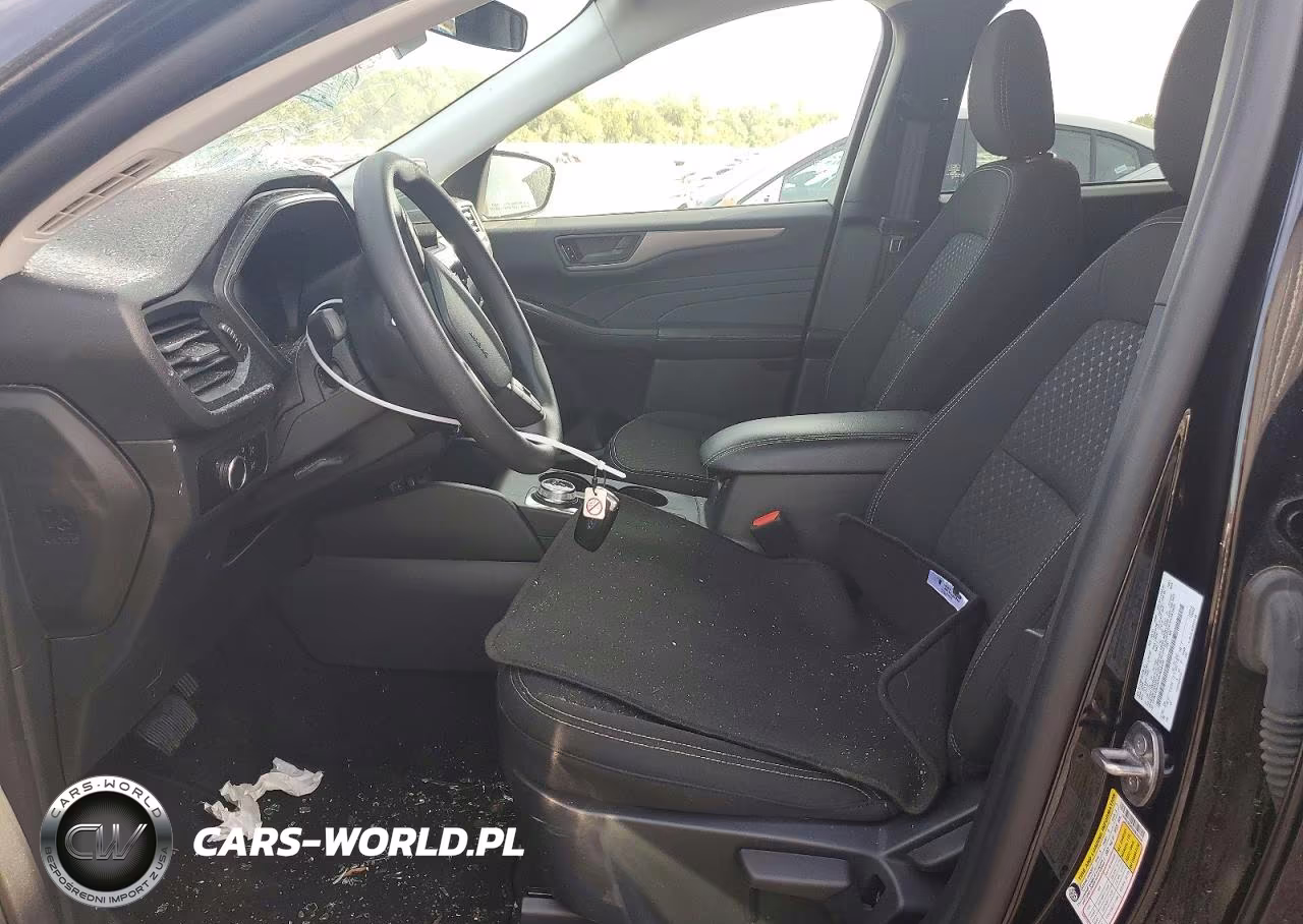 2025 Ford Escape Active VIN:1FMCU9GN6SUB34638 - 7