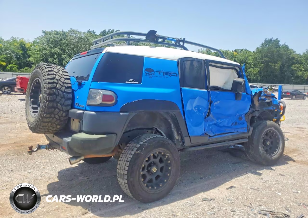 2007 Toyota Fj Cruiser Base VIN:JTEBU11F770004445 - 3