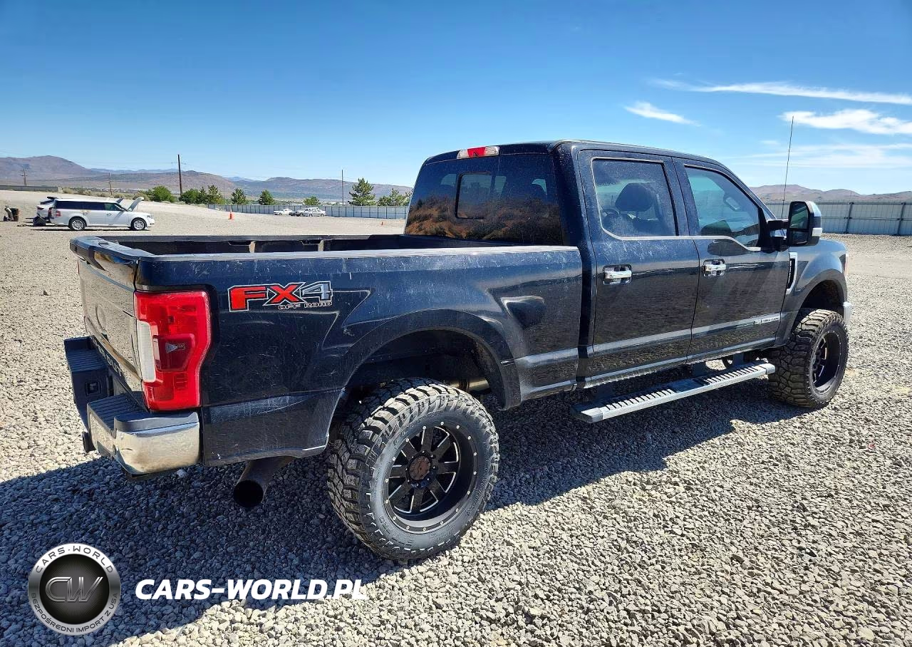 2017 Ford F250 Super Duty VIN:1FT7W2BT4HED77218 - 3