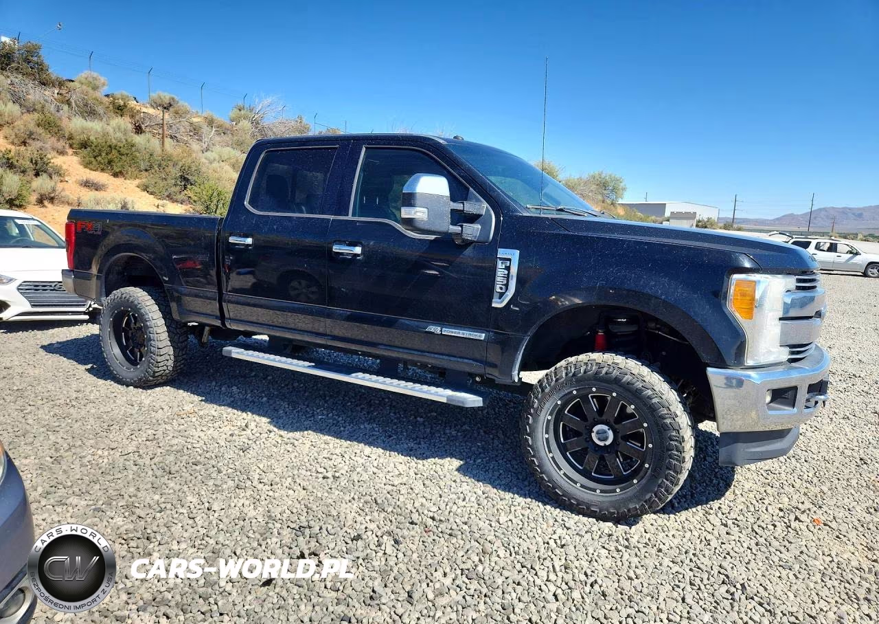 2017 Ford F250 Super Duty VIN:1FT7W2BT4HED77218 - 4
