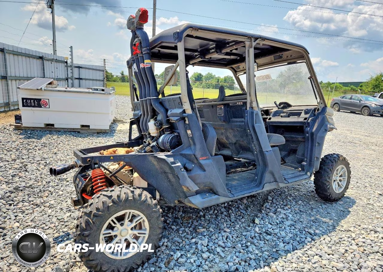2023 Can-Am Defender Utility Vehicle VIN:3JBUAAX45PK001289 - 4