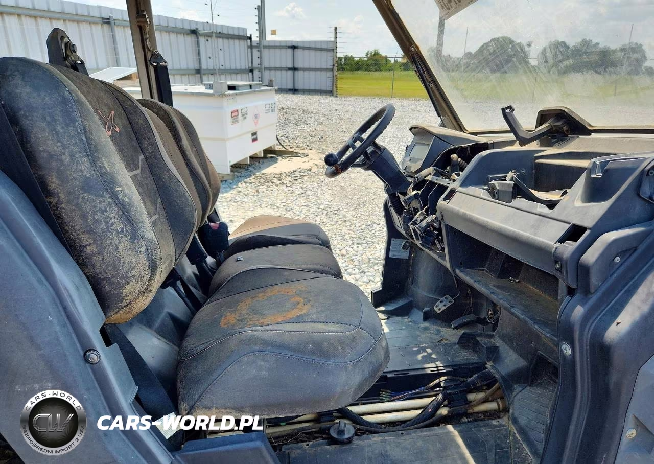 2023 Can-Am Defender Utility Vehicle VIN:3JBUAAX45PK001289 - 5