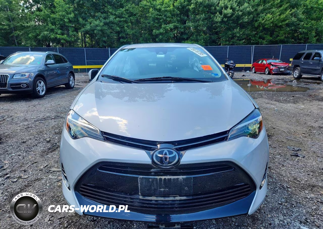 2017 Toyota Corolla Le VIN:2T1BURHE7HC890497 - 5