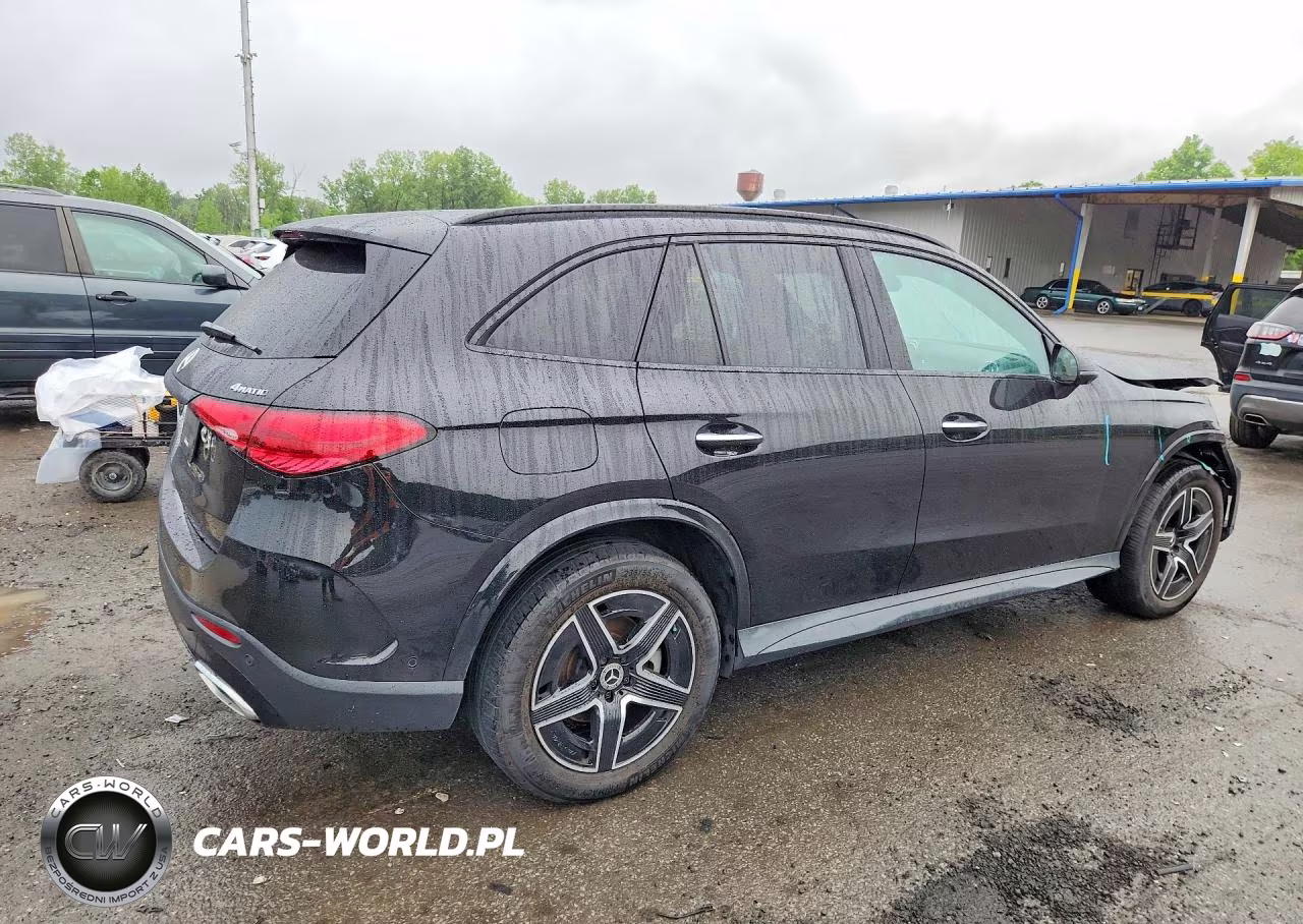 2023 Mercedes-Benz Glc 300 4Matic VIN:W1NKM4HB8PU025251 - 3