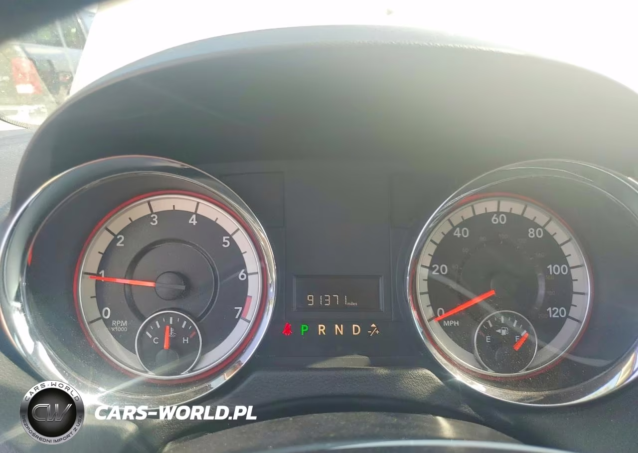DODGE GRAND CARA VIN:2C4RDGBG9GR218954 - 9