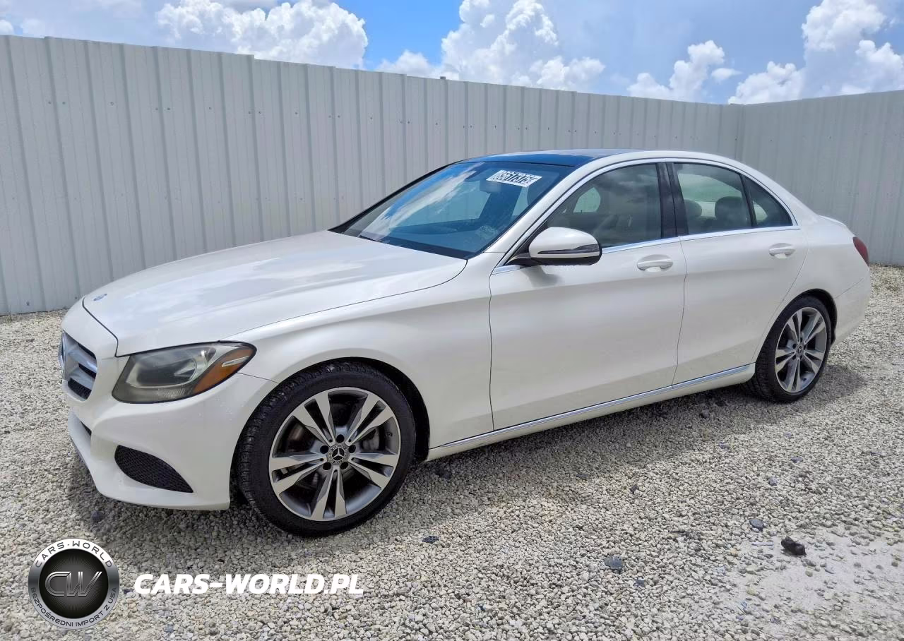 2017 Mercedes-Benz C 300