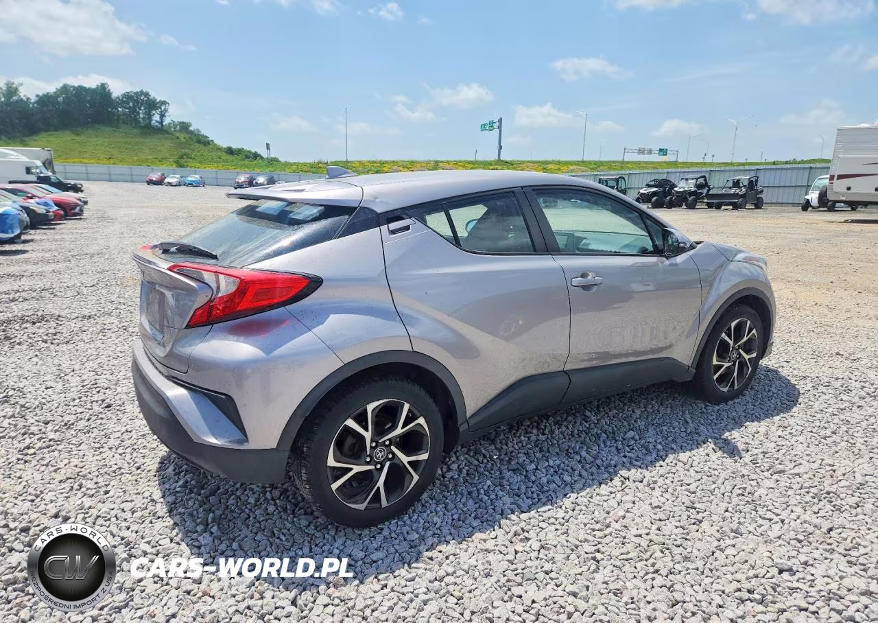 2018 Toyota C-Hr Xle VIN:NMTKHMBX2JR010853 - 3
