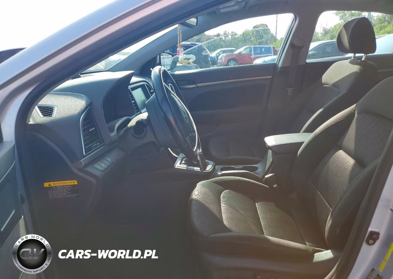 2017 Hyundai Elantra Value Edition VIN:KMHD84LF8HU407288 - 7