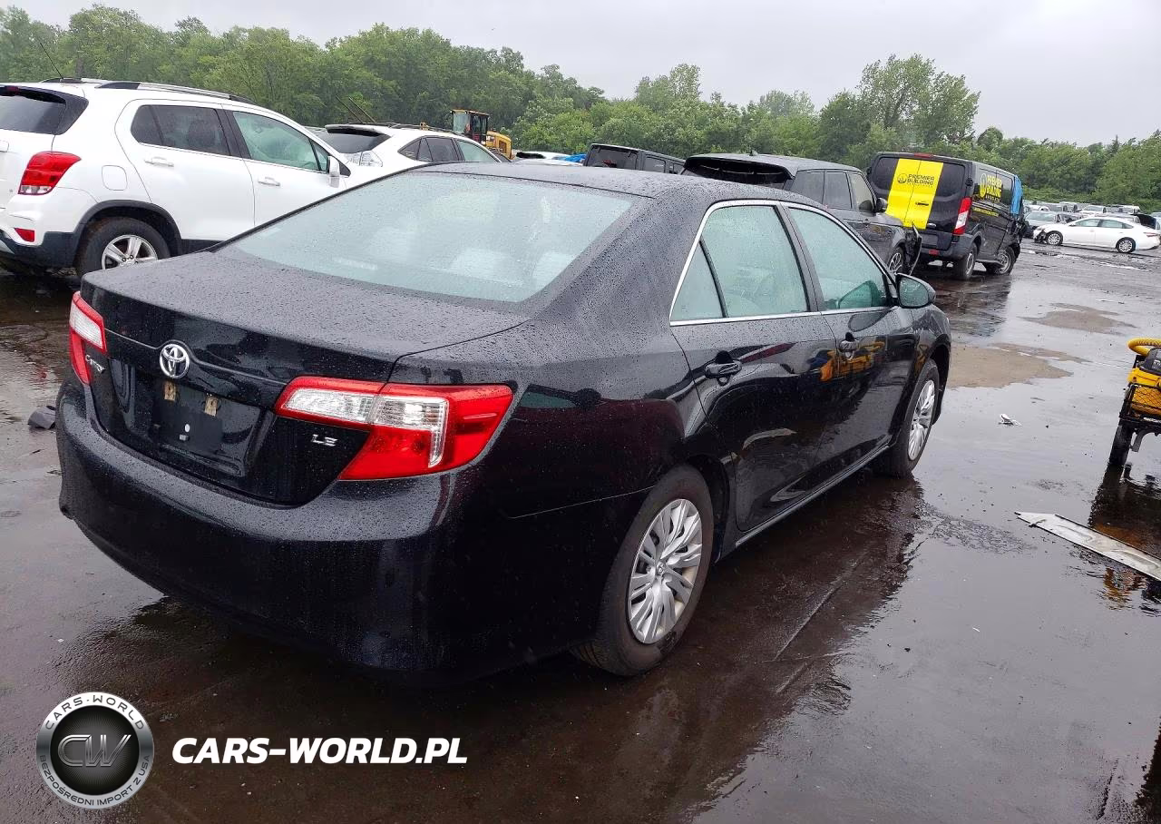 2013 Toyota Camry Le VIN:4T4BF1FK0DR284221 - 3