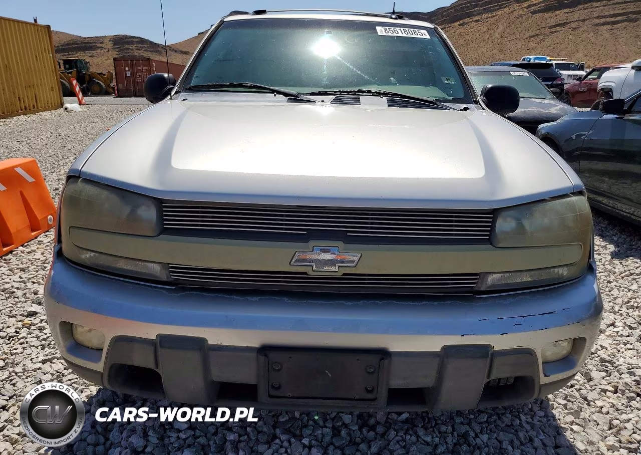 2005 Chevrolet Trailblazer Ls VIN:1GNDS13S052105266 - 5
