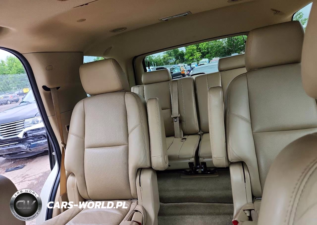 2014 Cadillac Escalade Luxury VIN:1GYS4BEFXER216313 - 10
