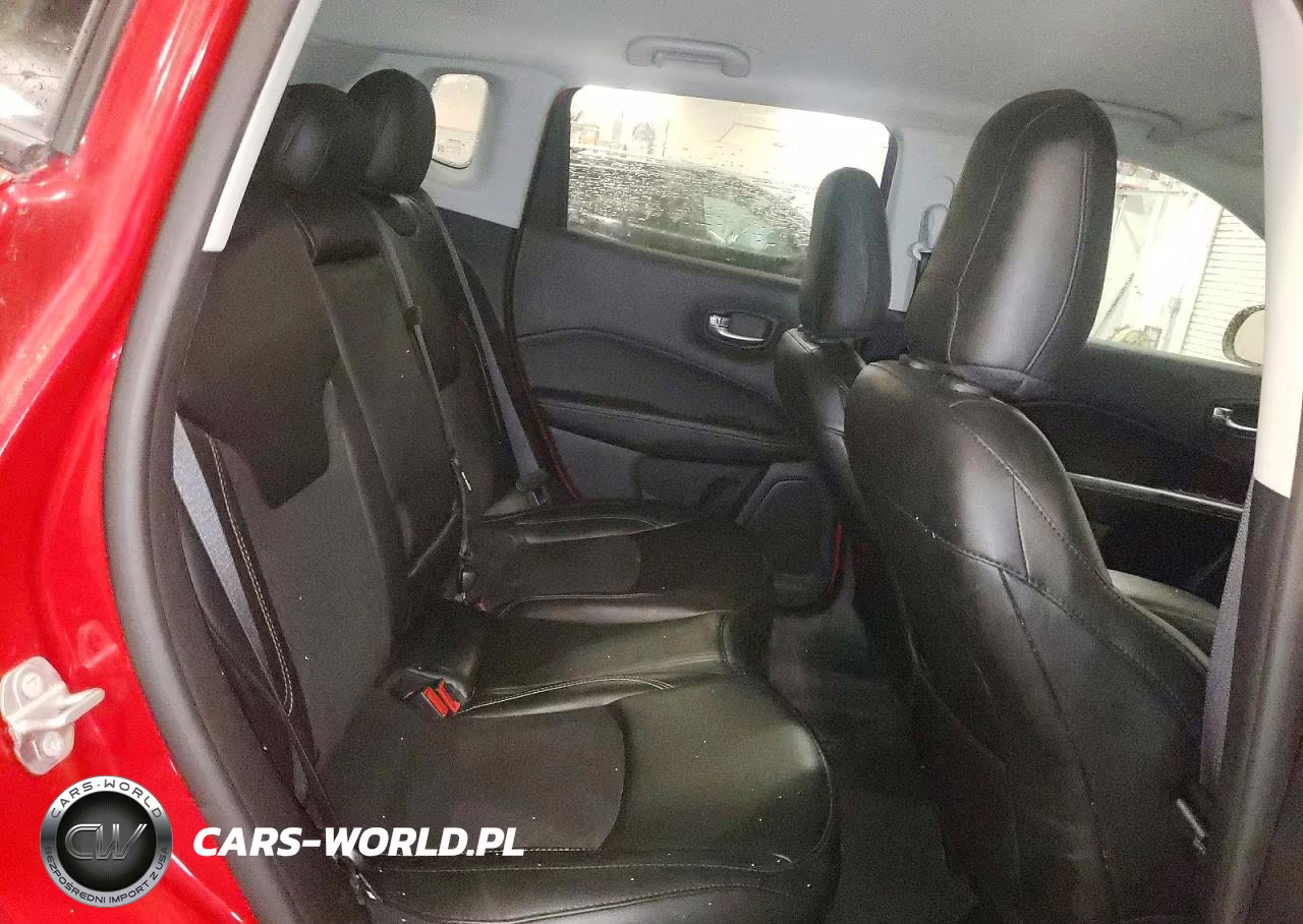 2020 Jeep Compass Latitude VIN:3C4NJDBB1LT256681 - 11