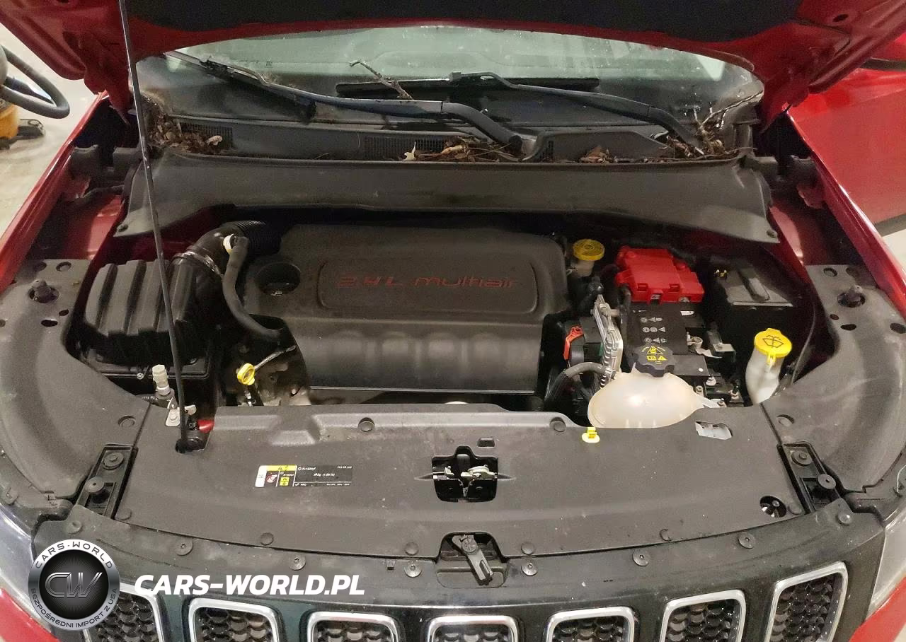 2020 Jeep Compass Latitude VIN:3C4NJDBB1LT256681 - 12