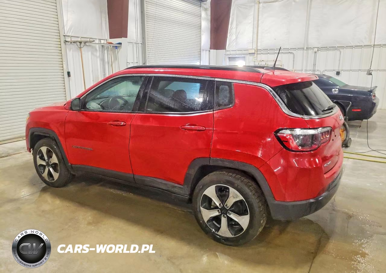 2020 Jeep Compass Latitude VIN:3C4NJDBB1LT256681 - 2