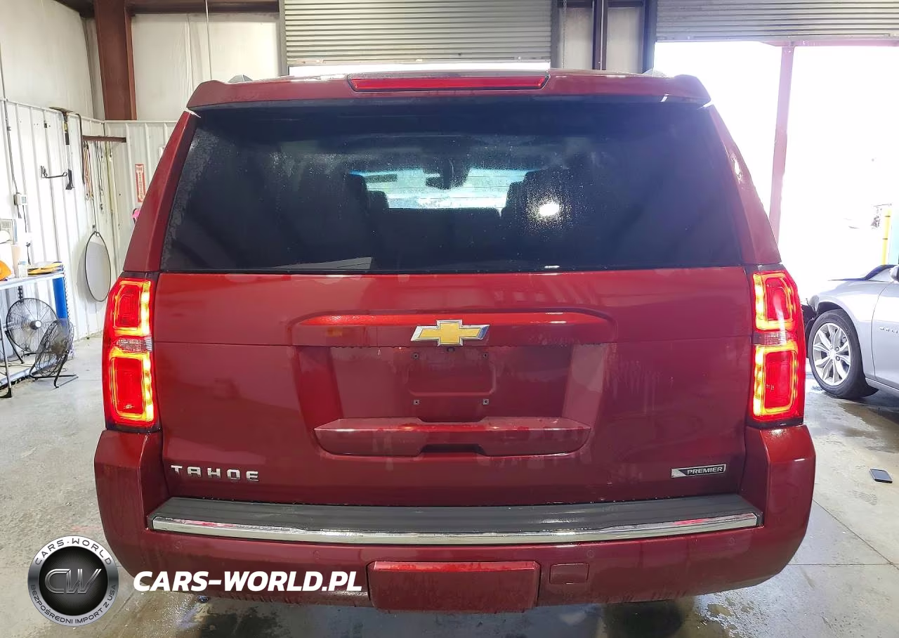 2018 Chevrolet Tahoe K1500 Premier VIN:1GNSKCKCXJR131579 - 6