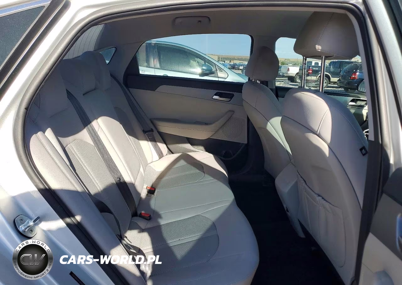 2019 Hyundai Sonata Se VIN:5NPE24AF0KH800605 - 10