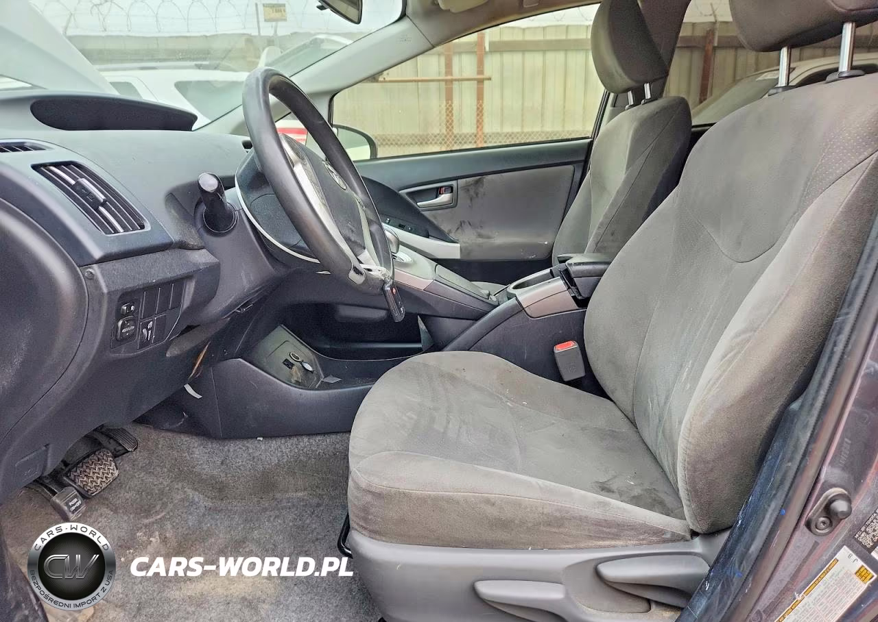 2015 Toyota Prius Three VIN:JTDKN3DU5F1981793 - 7