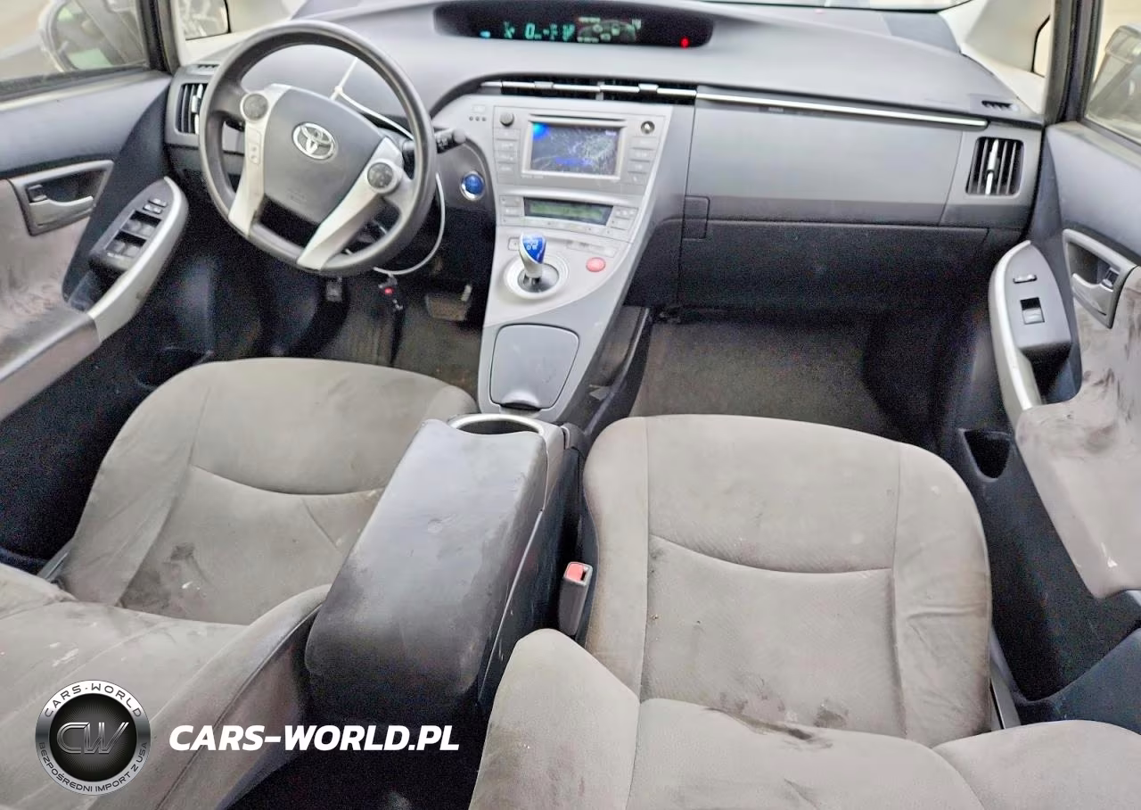 2015 Toyota Prius Three VIN:JTDKN3DU5F1981793 - 8