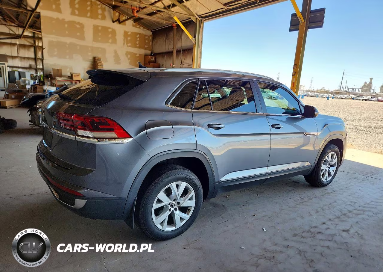 2020 Volkswagen Atlas Cross Sport S VIN:1V2AC2CA0LC214712 - 3