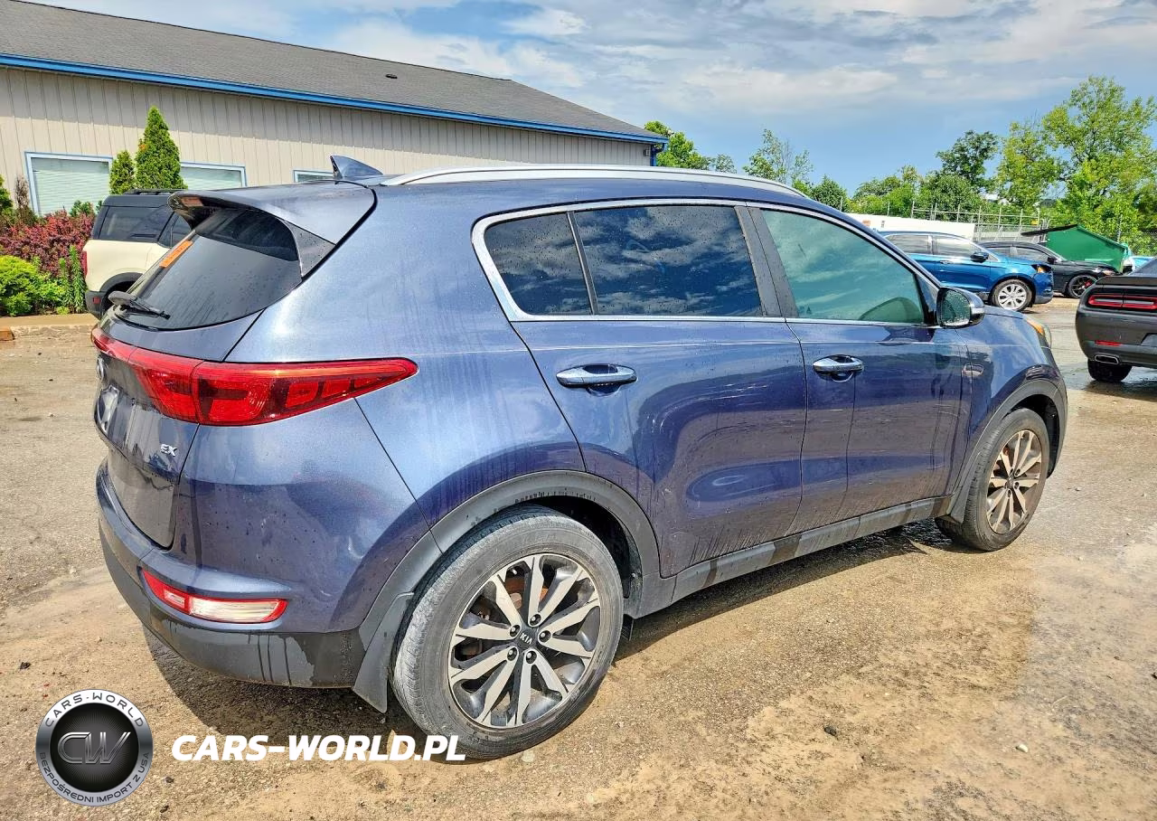 2018 Kia Sportage Ex VIN:KNDPN3AC2J7352631 - 3