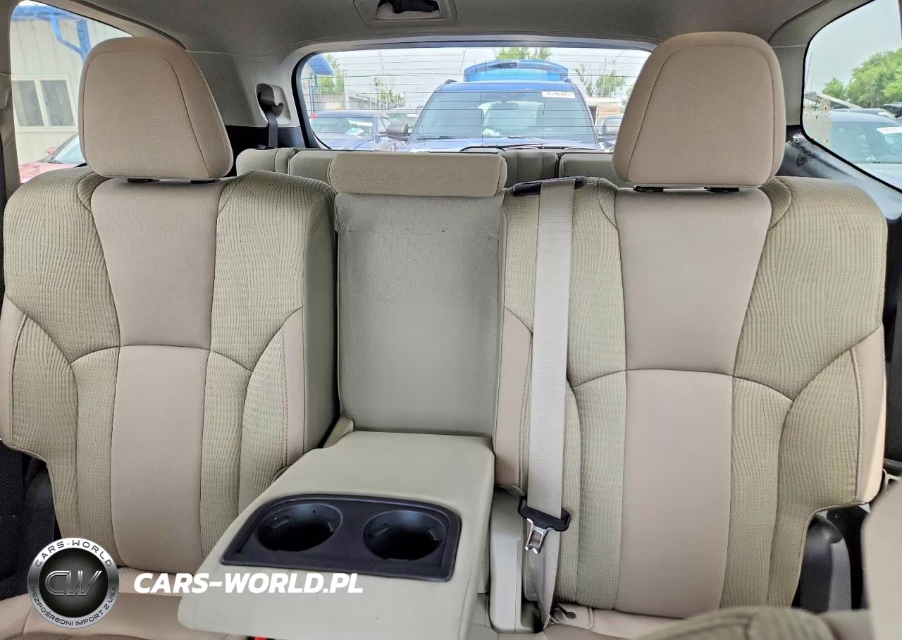 2025 Subaru Ascent Premium VIN:4S4WMAAD7S3411205 - 10