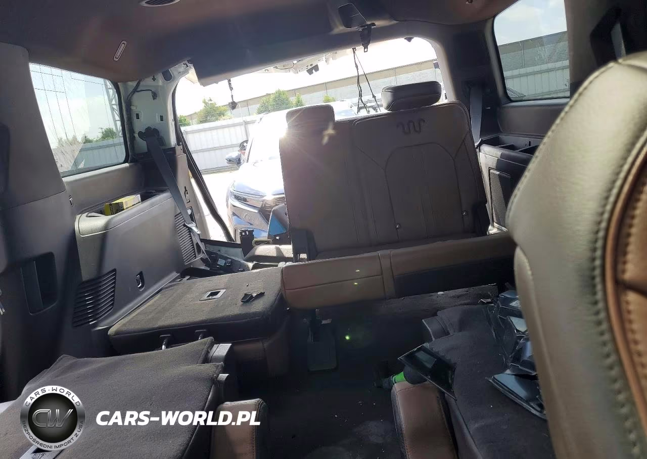 2023 Ford Expedition King Ranch VIN:1FMJU1P81PEA01273 - 10