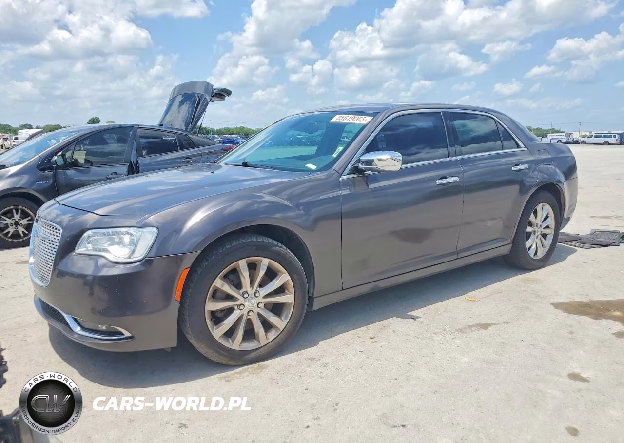 2018 Chrysler 300 Limited – zdjęcie 1 z 12