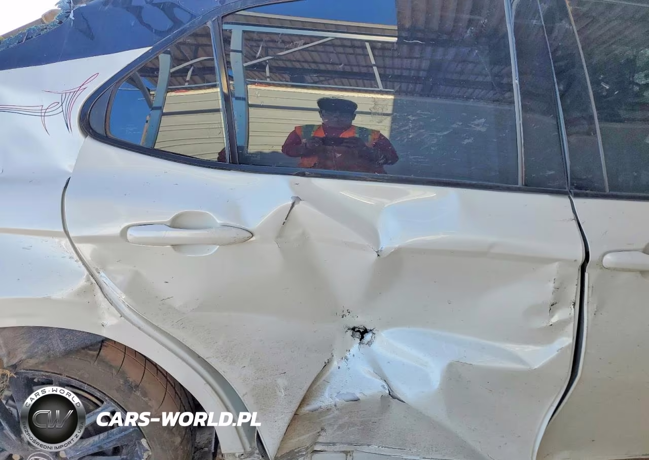 2022 Toyota Camry Xse VIN:4T1K61AK5NU007762 - 10