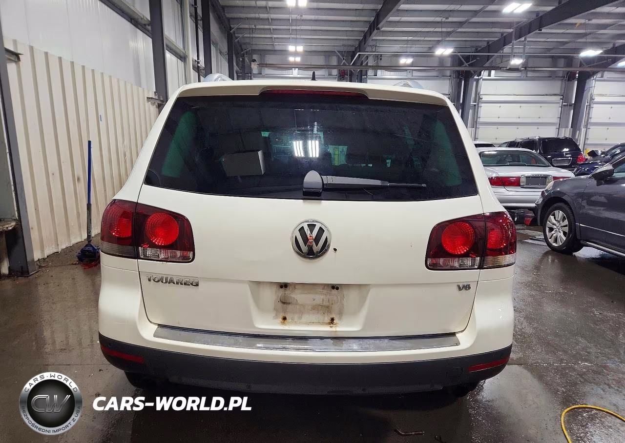 2010 Volkswagen Touareg V6 VIN:WVGBF7A96AD004119 - 6