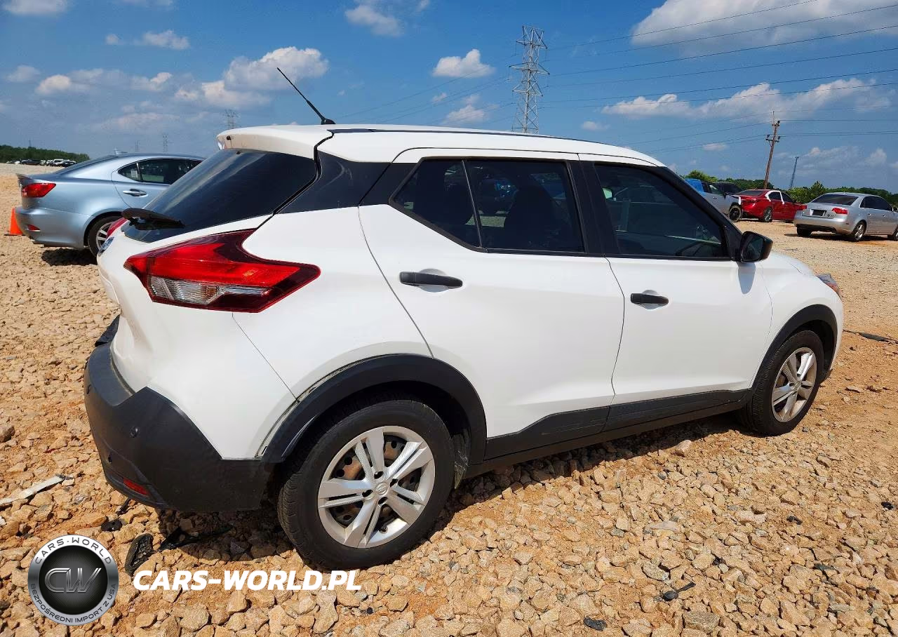 2020 Nissan Kicks S VIN:3N1CP5BV0LL515685 - 3