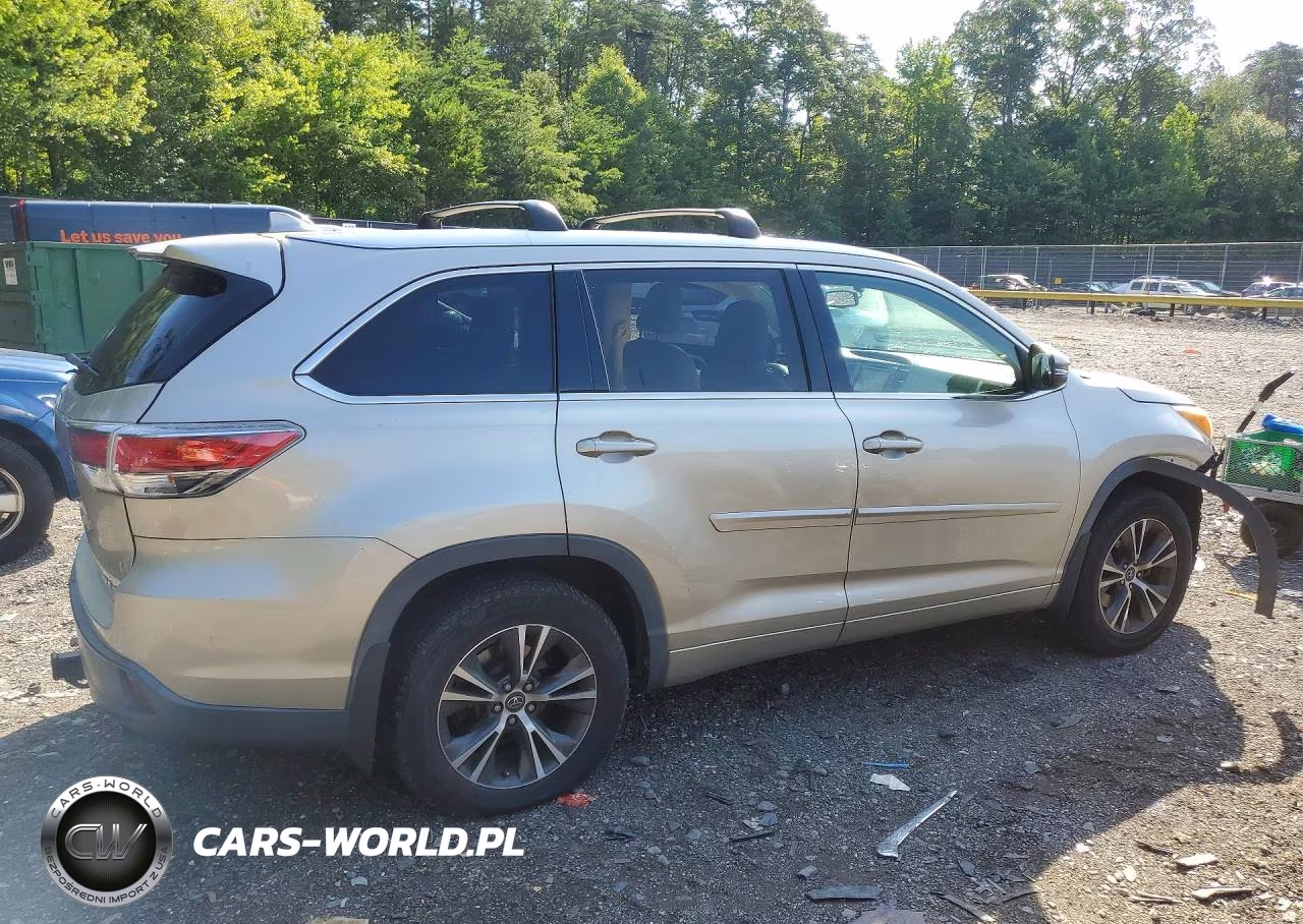 2016 Toyota Highlander Xle VIN:5TDJKRFH5GS257808 - 3