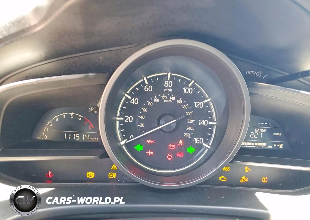 2018 Mazda 3 Sport VIN:3MZBN1U78JM196305 - 9