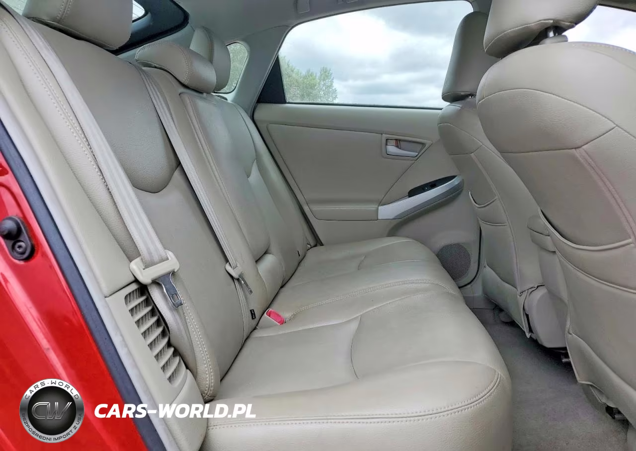 2011 Toyota Prius Two VIN:JTDKN3DU2B0247726 - 11