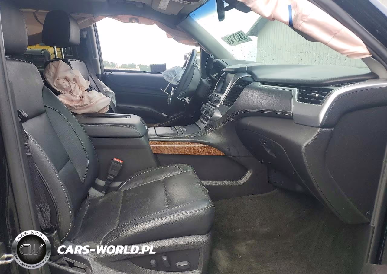 2017 Chevrolet Suburban K1500 Premier VIN:1GNSKJKC3HR278387 - 7