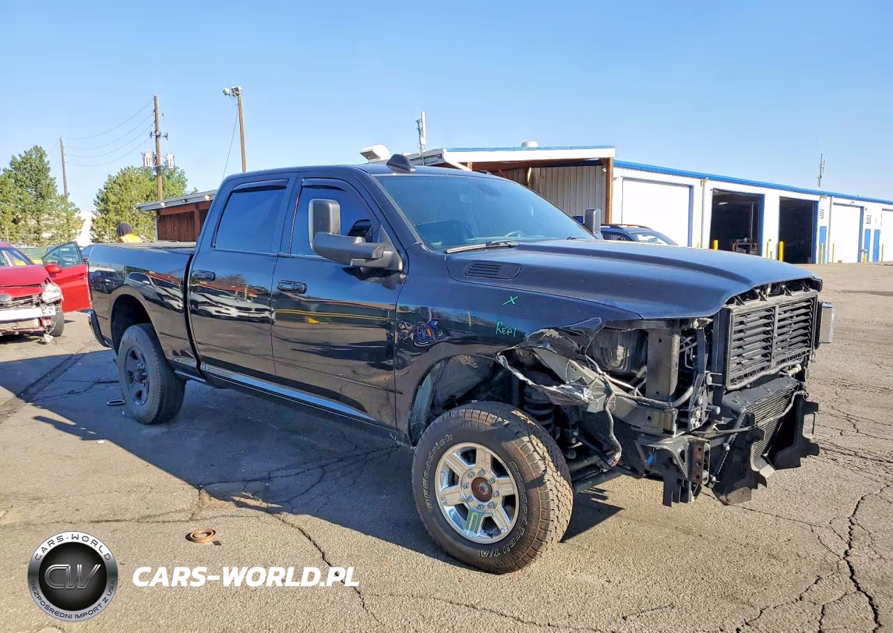 2021 Ram 2500 Big Horn VIN:3C6UR5DLXMG680720 - 4