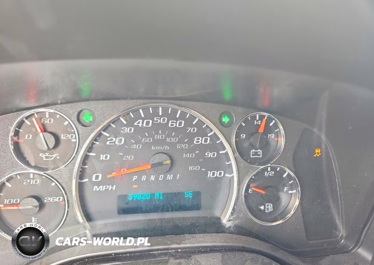 2024 GMC Savana Delivery Van VIN:1GTZ7GF70R1178076 - 9