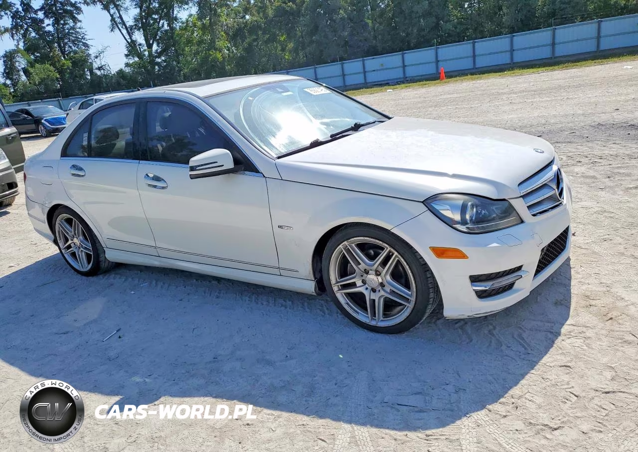 2012 Mercedes-Benz C 250 VIN:WDDGF4HB8CA602675 - 4