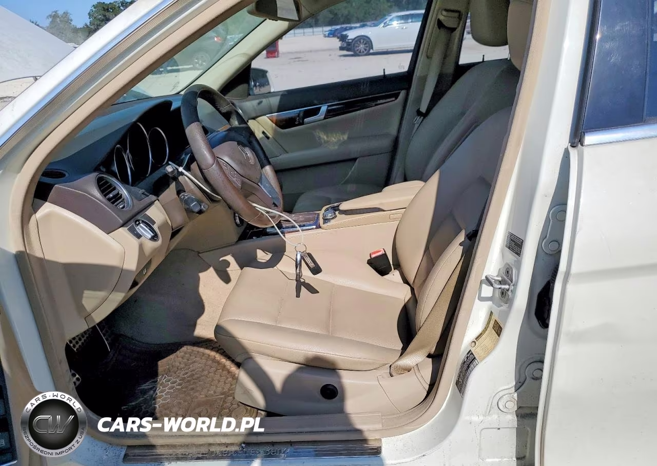 2012 Mercedes-Benz C 250 VIN:WDDGF4HB8CA602675 - 7