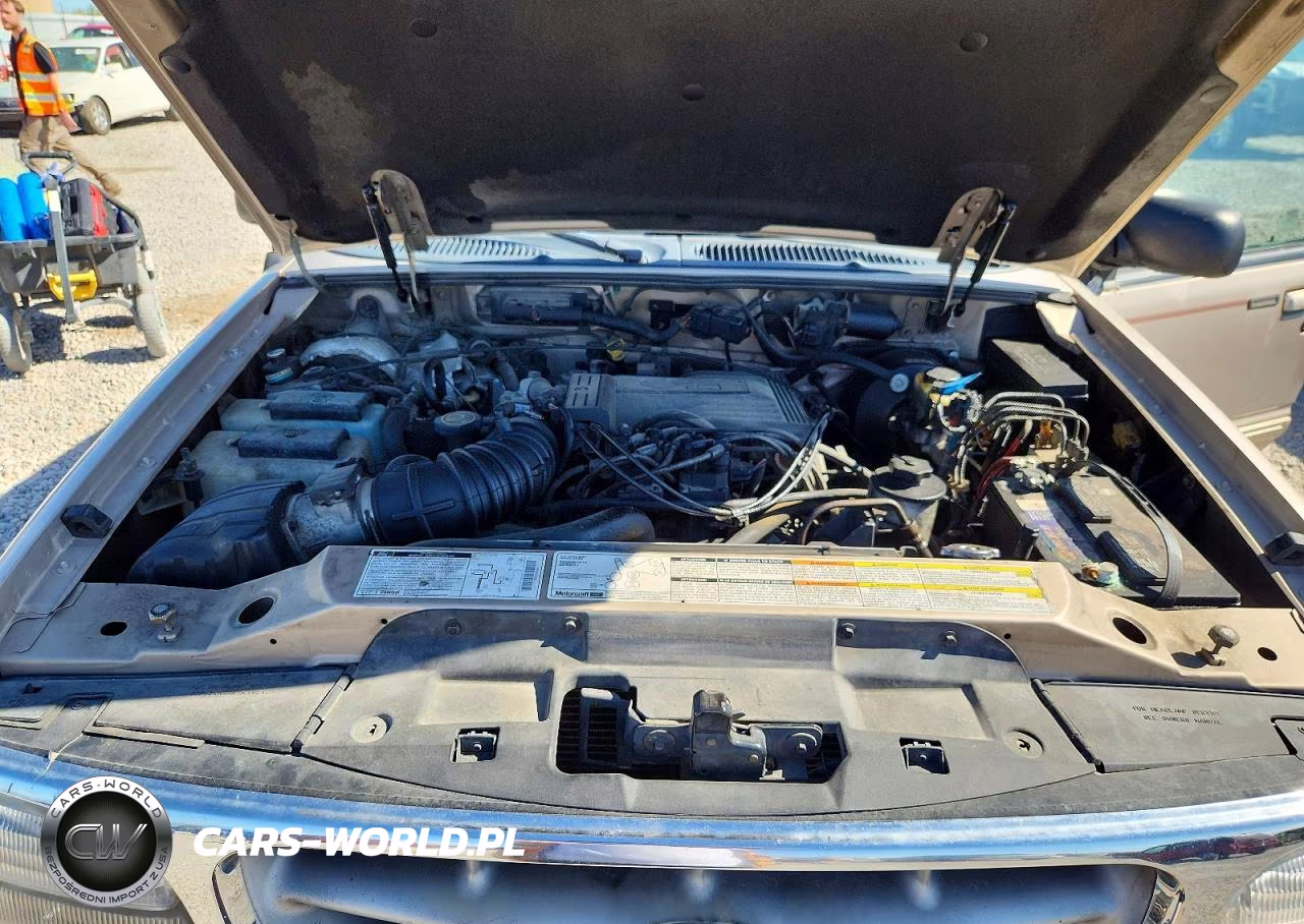 1998 Ford Explorer VIN:1FMZU35P8WZA88329 - 11