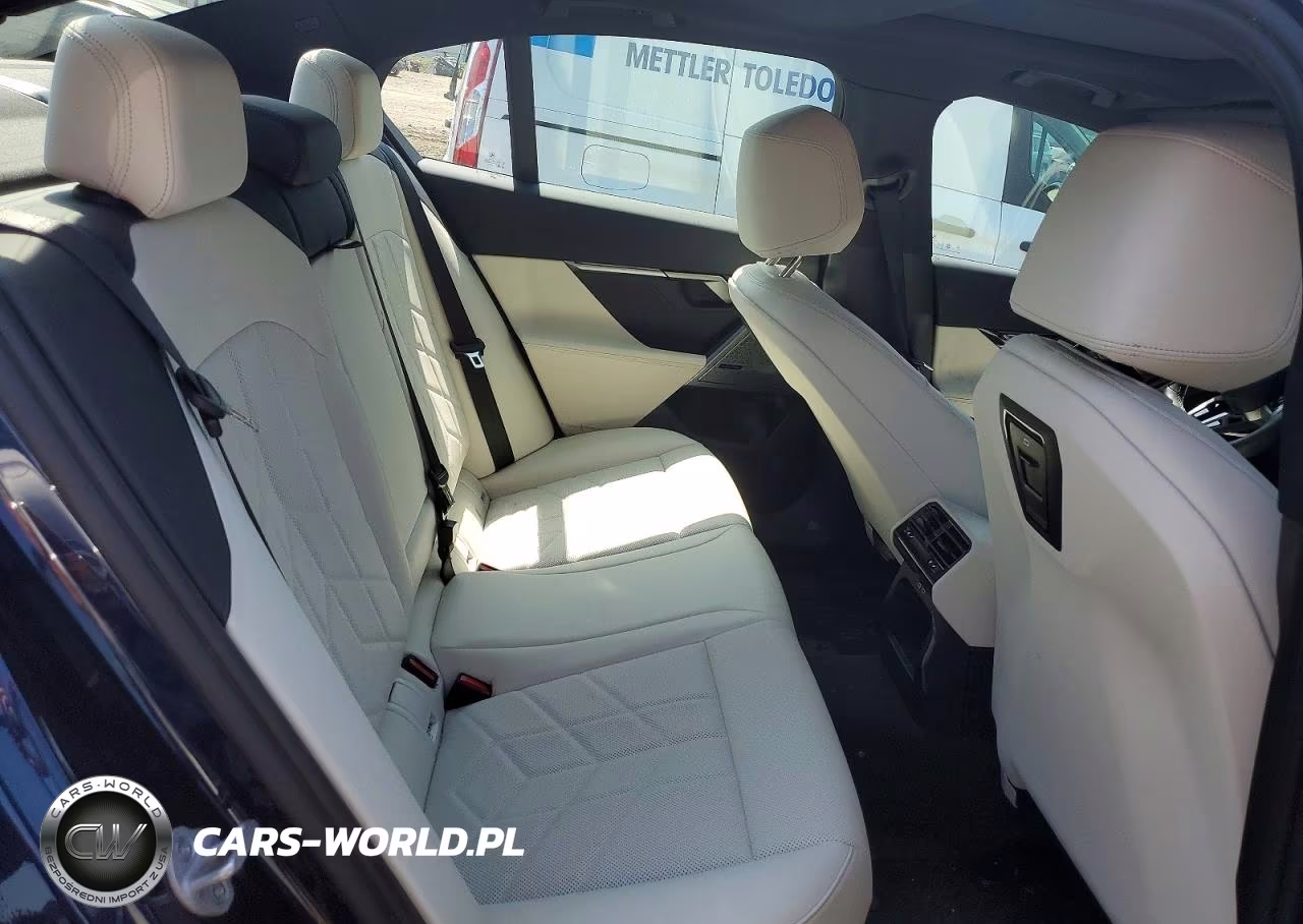 2025 BMW I5 M60 VIN:WBY43FK03SCU91818 - 10